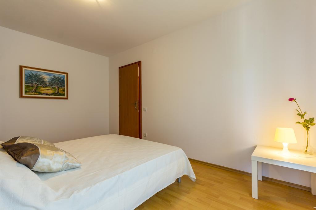 Apartments Alba Fažana Exterior foto